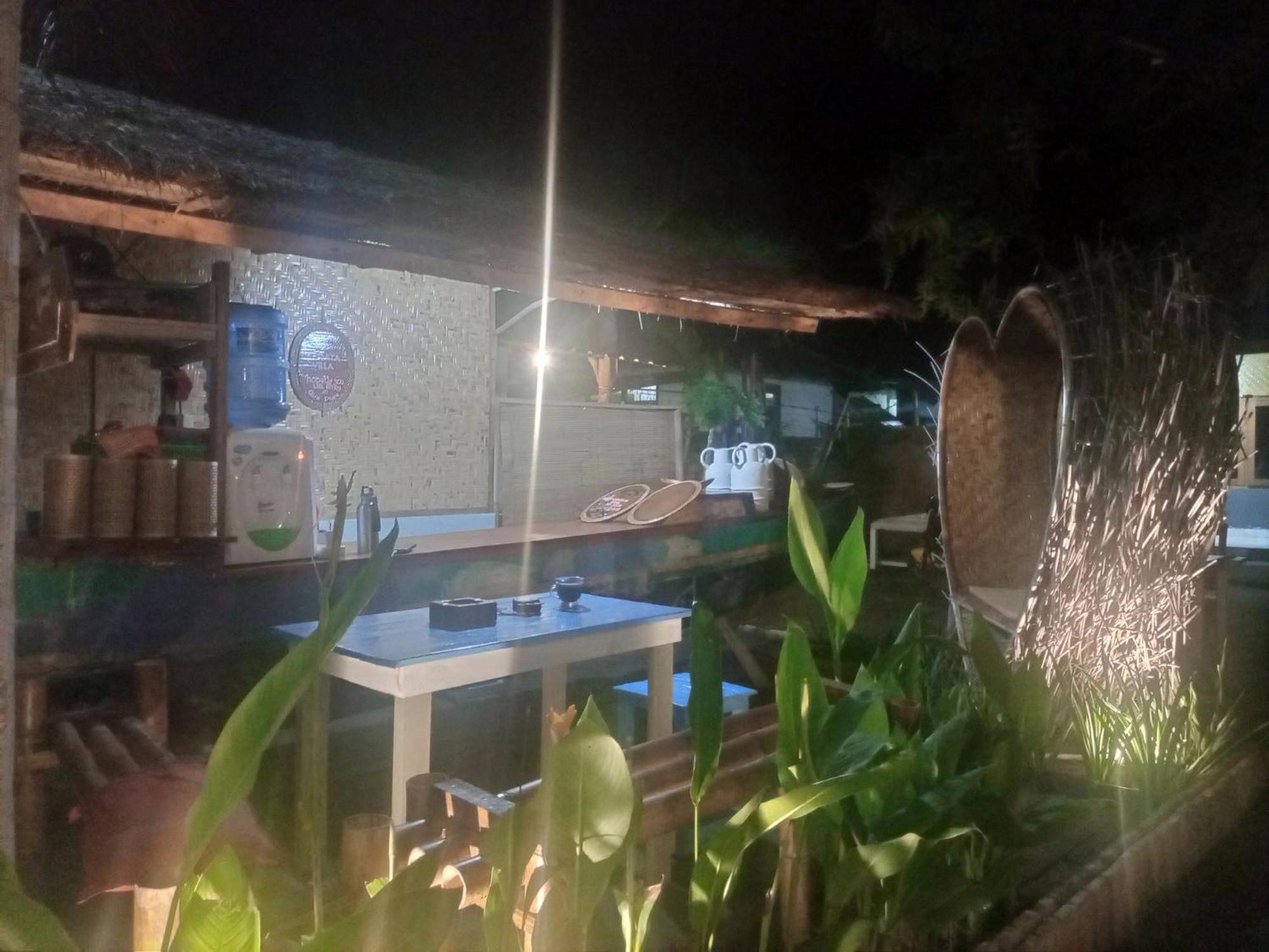 Efrata Villa Gili Air Szoba fotó